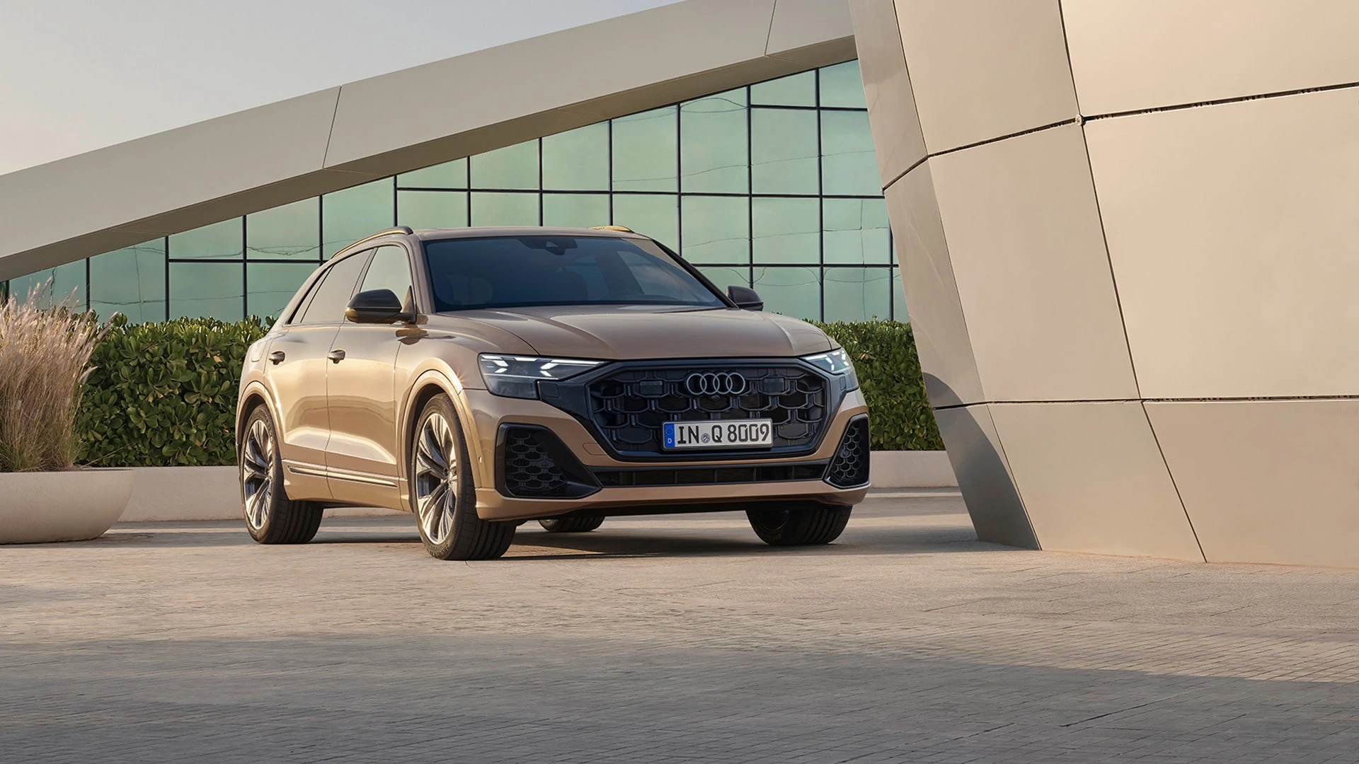 Audi Q8 – Ngoại thất