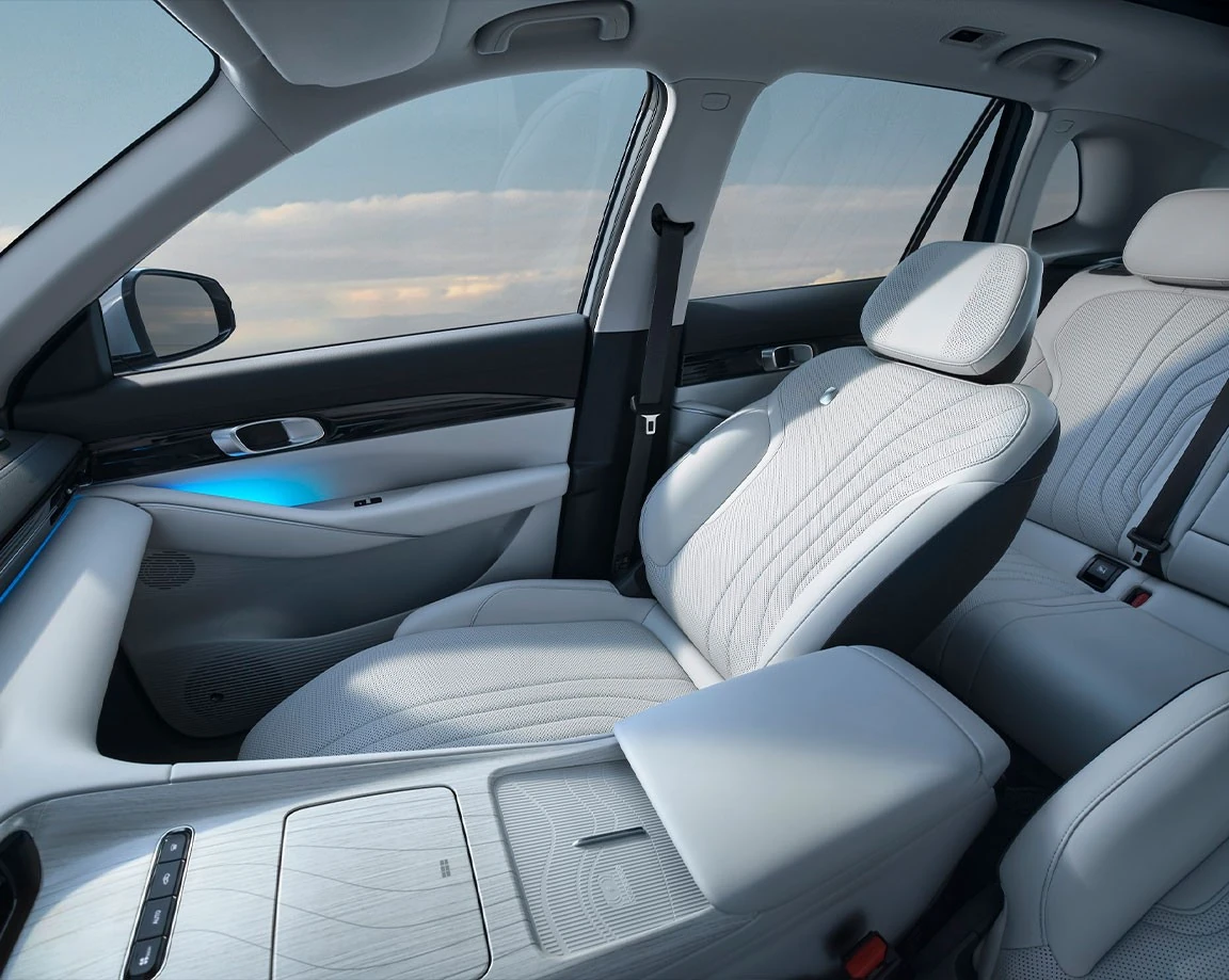 Geely EX5 – Ghế trước ngả phẳng